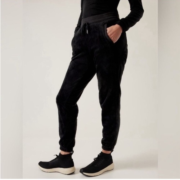 Athleta Cozy Karma‎ Recover Jogger Black - Picture 1 of 16